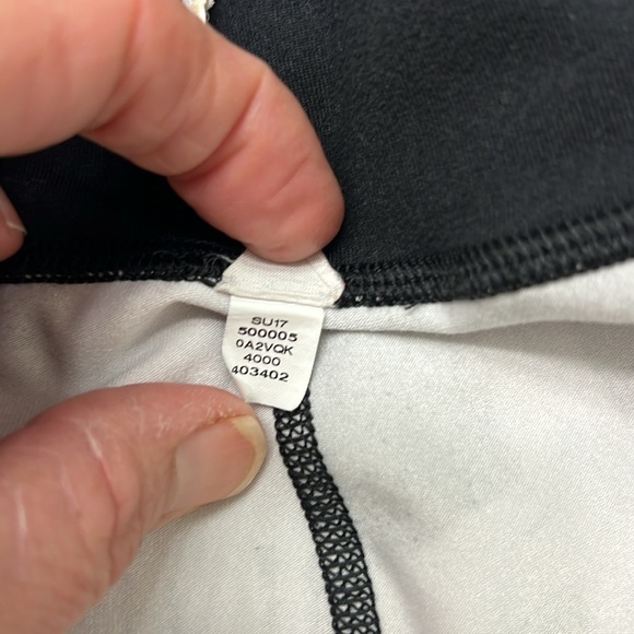 155. Lucy active biker shorts Size M, inseam 6" - Picture 7 of 9